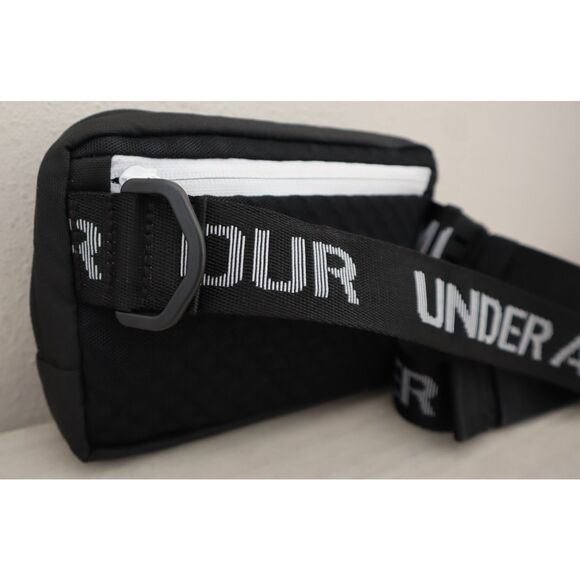 Under Armour 1378418-001 Unisex O/S Black/White UA Essential Crossbody Waist Bag - Picture 11 of 16